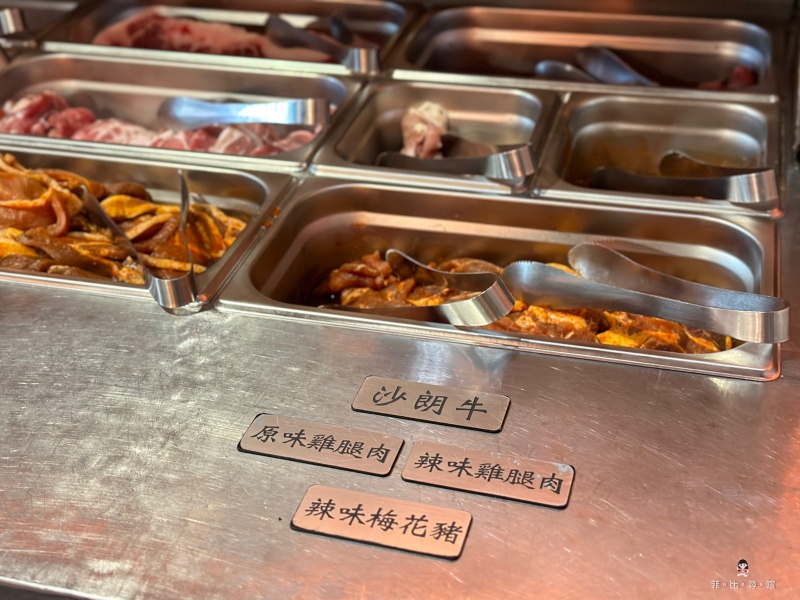 Mr.pig豬先生韓式烤肉吃到飽349元起 韓式熱食現點現做 韓式小菜無限吃！預約訂位還送海鮮煎餅 @兔貝比的菲比尋嚐
