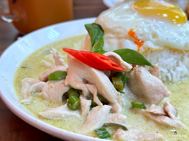 泰樂泰國料理 道地的泰式料理只要銅板價 用餐時段一位難求呀！ @兔貝比的菲比尋嚐