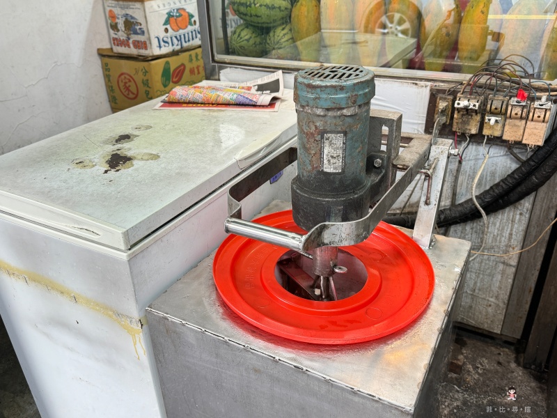 三豐芋冰城 在地近50年老字號冰品店 古法自製清甜雪冰、冰磚 懷舊的古早味！ @兔貝比的菲比尋嚐