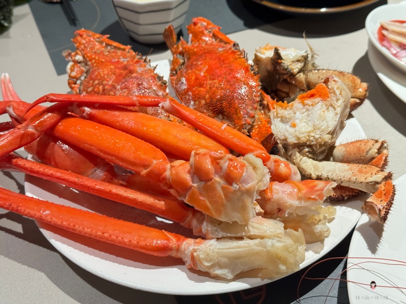 旭集和食集錦天母店 天母最大的buffet 平日午餐就有雪蟹、干貝、日本燒酎自由！ @兔貝比的菲比尋嚐