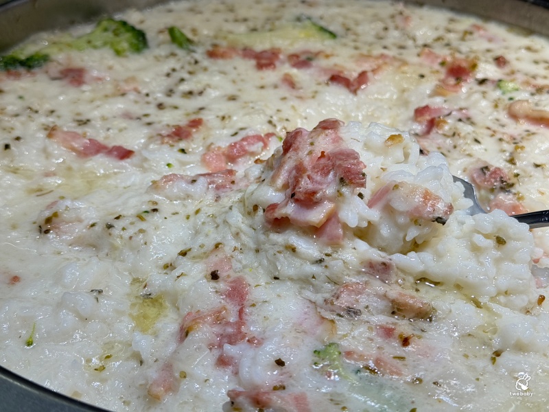 饗犇牛排館 大戈壁旗下的最新品牌 披薩、熟食、沙拉周邊吃到飽只要339元起！ @兔貝比的菲比尋嚐