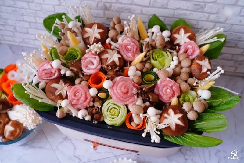 如花一般的網美火鍋 日本最夯的花畑鍋 給您視覺饗宴！ @兔貝比的菲比尋嚐