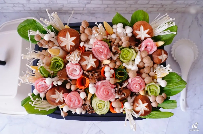 如花一般的網美火鍋 日本最夯的花畑鍋 給您視覺饗宴！ @兔貝比的菲比尋嚐
