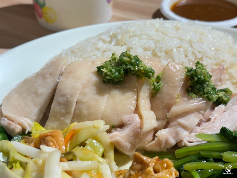 慶城海南雞飯 台北超人氣海南雞飯 平日限定 上班族的最愛！ @兔貝比的菲比尋嚐