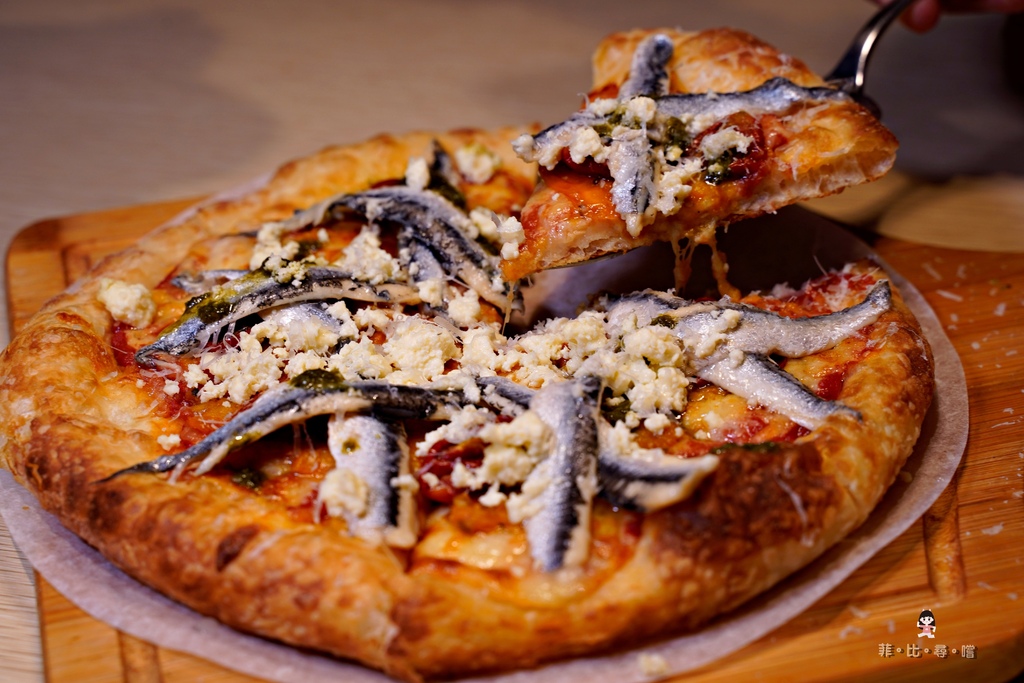 義大利米蘭手工窯烤披薩 台北中山店 披薩界的LV 好吃到讓你會流淚！ @兔貝比的菲比尋嚐