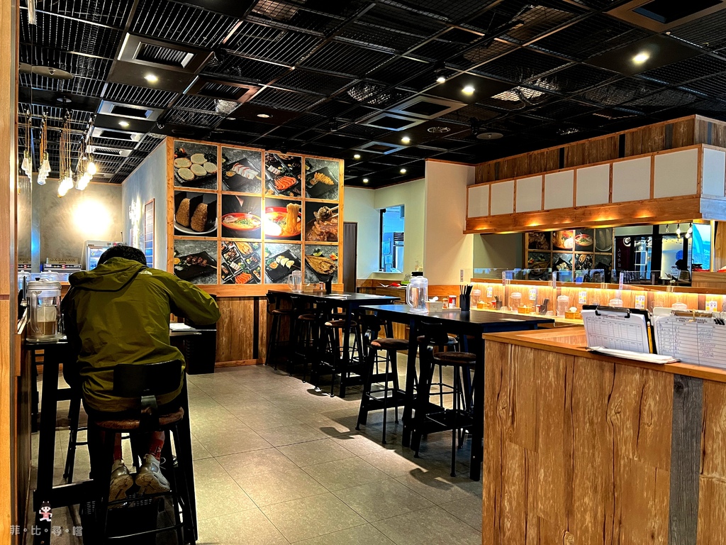 一幻拉麵X胡同居酒屋 板橋車站店 來自日本北海道的名氣拉麵 夢幻蝦湯在舌尖大爆炸！ @兔貝比的菲比尋嚐
