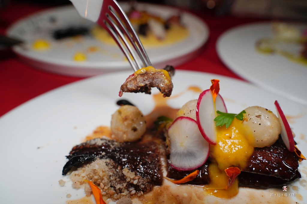 ChiaoDuo House巧哚洋房 海膽燉飯放在海膽裡！道地義式料理注入創新思維 宛如藝術品般令人讚嘆！ @兔貝比的菲比尋嚐